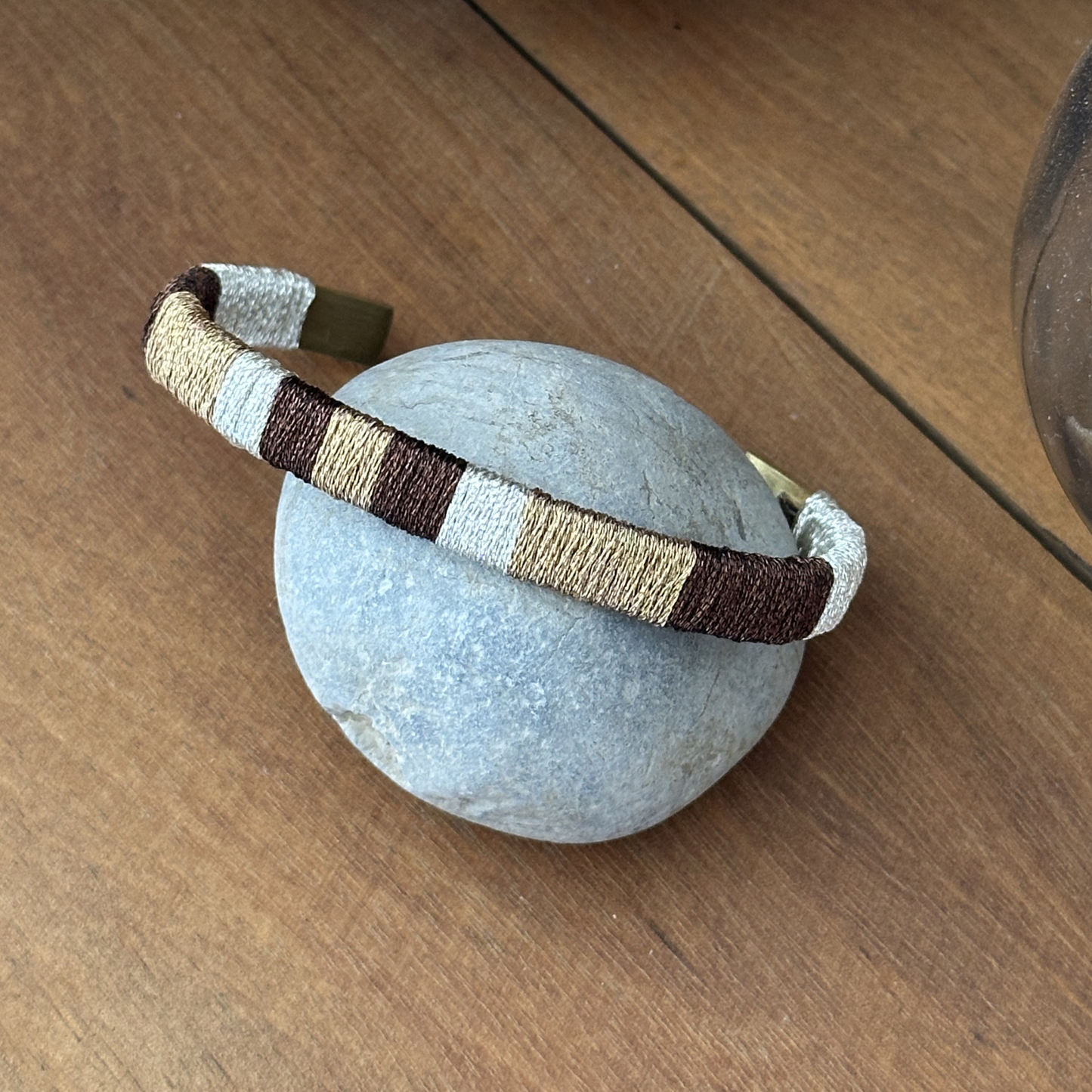 Bracelet jonc ethnique tissé main