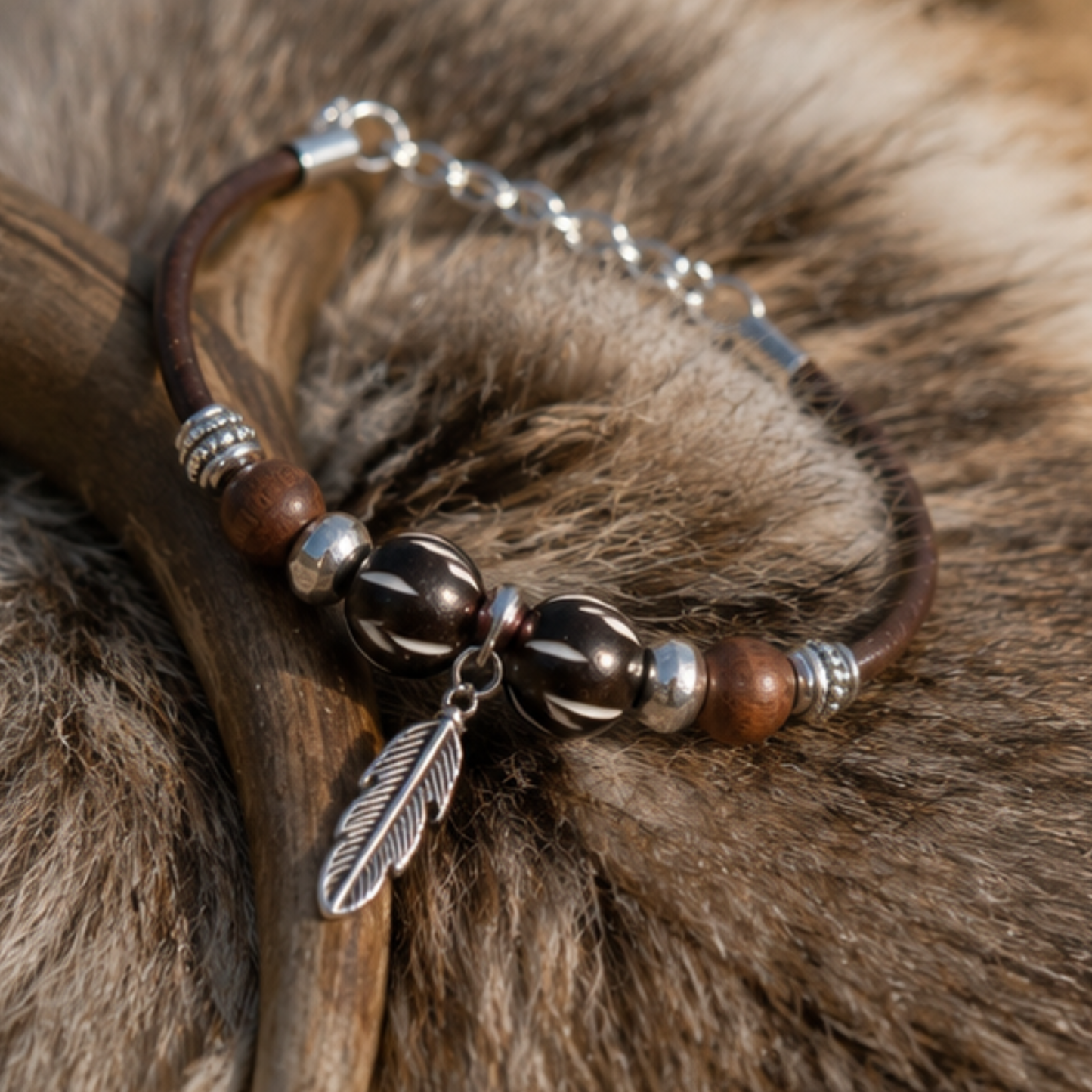 Bracelet en cuir brun PLUME