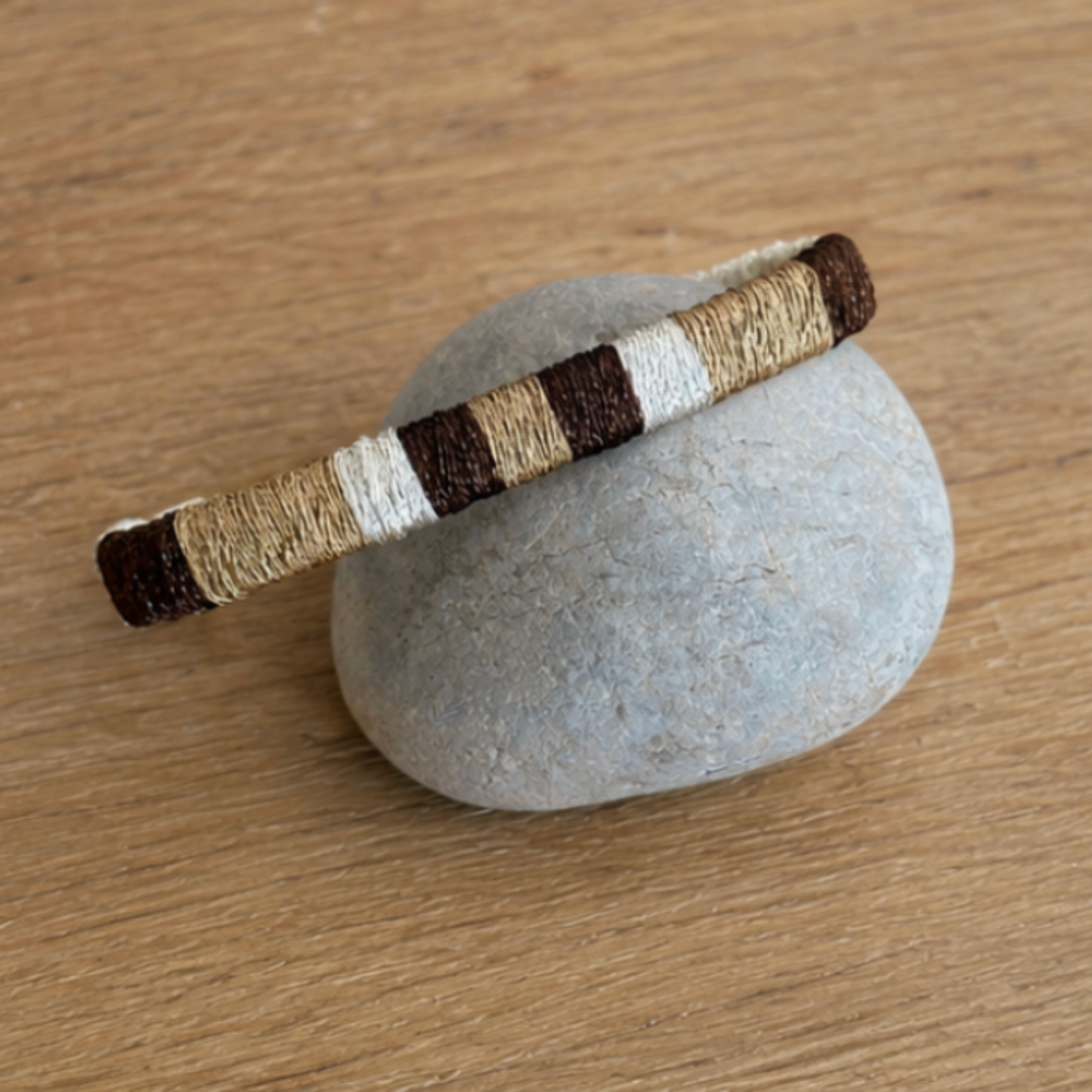 Bracelet jonc ethnique tissé main