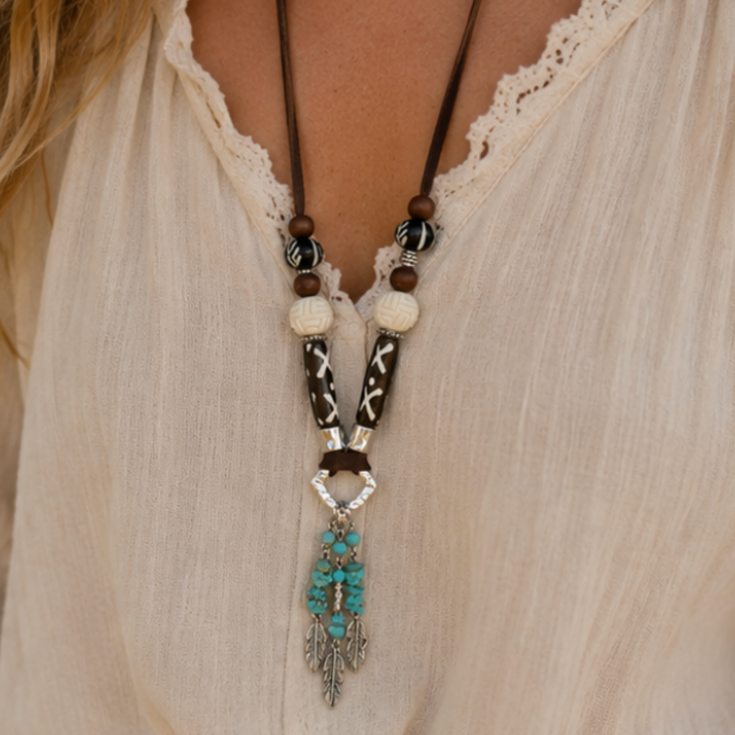 Collier sautoir TROIS PLUMES