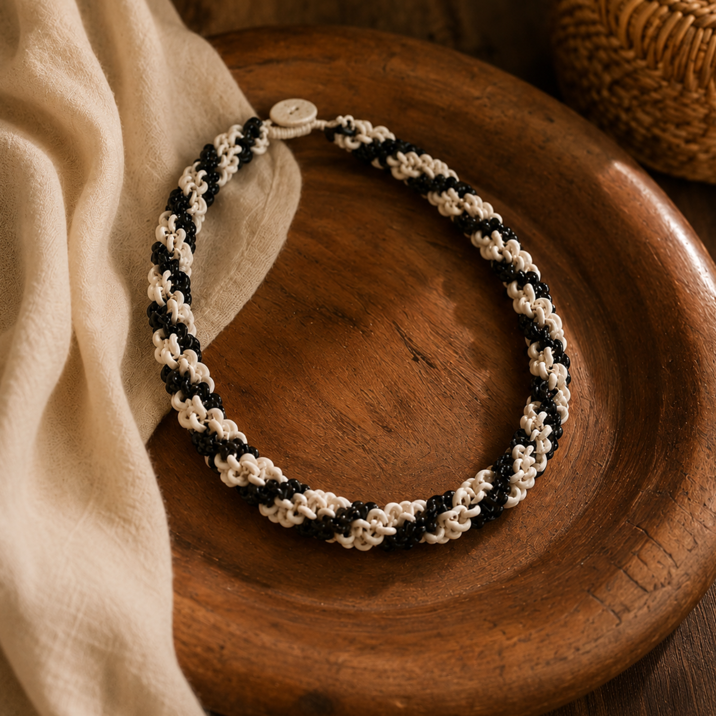 Collier ethnique torsadé