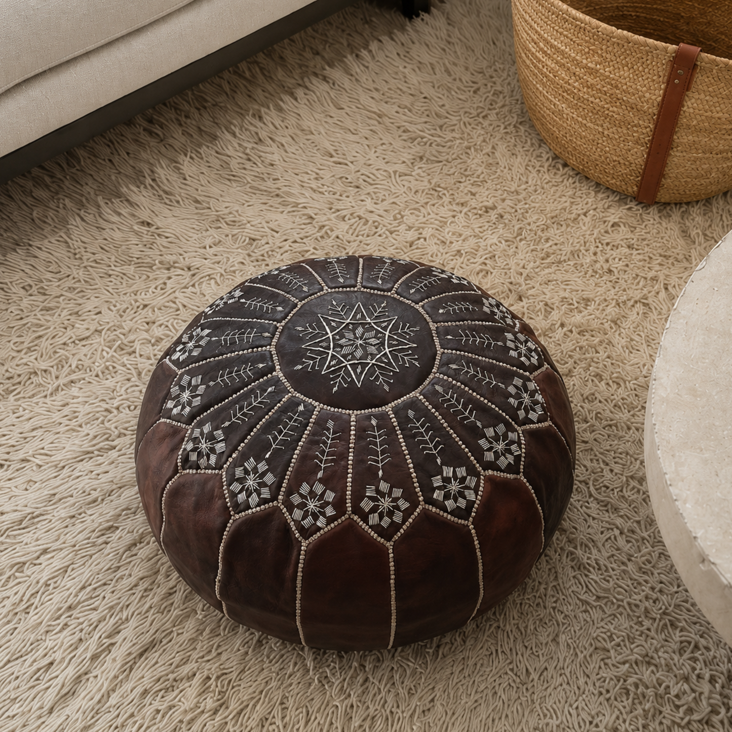 Pouf en cuir TRIBAL